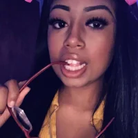 DivineSen profiképe