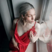 ELIZABETH_BOND's Profile Pic