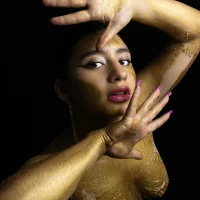Christiine_'s Profile Pic