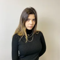 JesicAudli Φωτ, Προφίλ