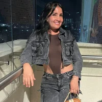 Arya_Leon live cam model