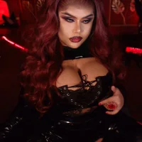 NickyDOMnika
