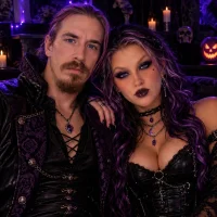 DaphneandDaddy's Avatar Pic