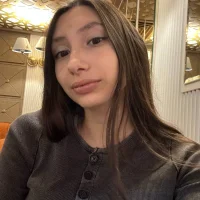 JulianaFenning's Profile Pic