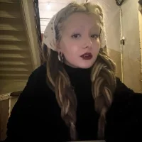 Elvixie's Profile Pic
