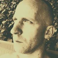 Retralaz's Profile Pic