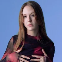 RoseVirginni's Profile Pic