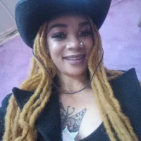 Dollyx_x's Profile Pic