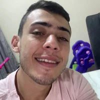 gatdick Φωτ, Προφίλ