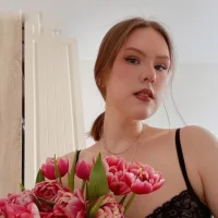 DivinePolly 的個人資料圖片