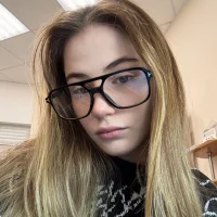 MadieZarling's Avatar Pic