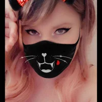 Lady-Pearl's Profile Pic