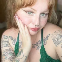 Slika avatara modela bambifawns4u