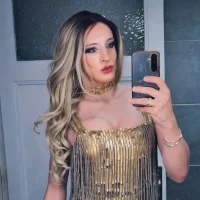 Azurea69's Avatar Pic