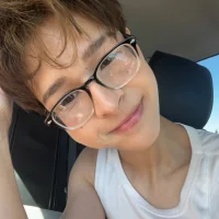 hyunulols profilbillede
