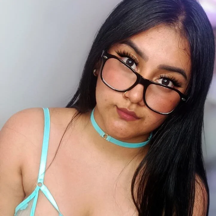 valka_collinss Stripchat profile image