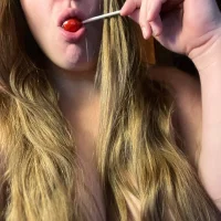 NaughtyHouseWifeNextdoors profilbillede