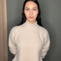 MollyMeaker's Profile Pic