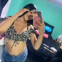 celeste_pink_'s Avatar Pic