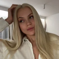 Dominika054's Profile Pic
