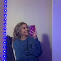 รูปโปรไฟล์ของ kalecee-love