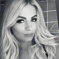 AdrianaRusssos profilbillede