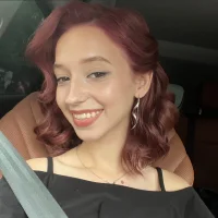 LucettaDagg Φωτ, Προφίλ