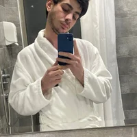 Yucchhh's Profile Pic