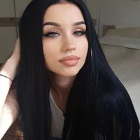 Kriss_Nika's Profile Pic