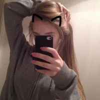 Jully_Bell's Profile Pic