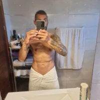 ari29117's Profile Pic