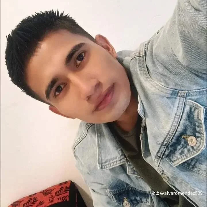 LoonyIdiot profile photo