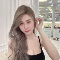 S_Larissa's Profile Pic