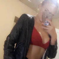 TwoGirlsOneCam's Profile Pic