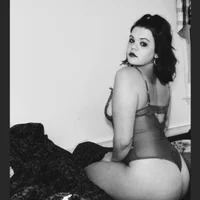 melaniecole's Avatar Pic