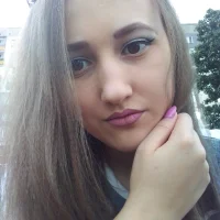 NikaOlsen Φωτ, Προφίλ
