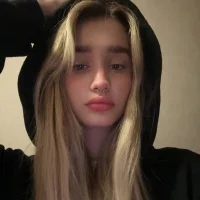 Gambar Profil AliviaWithLove