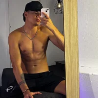 Gambar Profil Adrian_Noir89