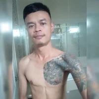 Rossolnwza69's Avatar Photo