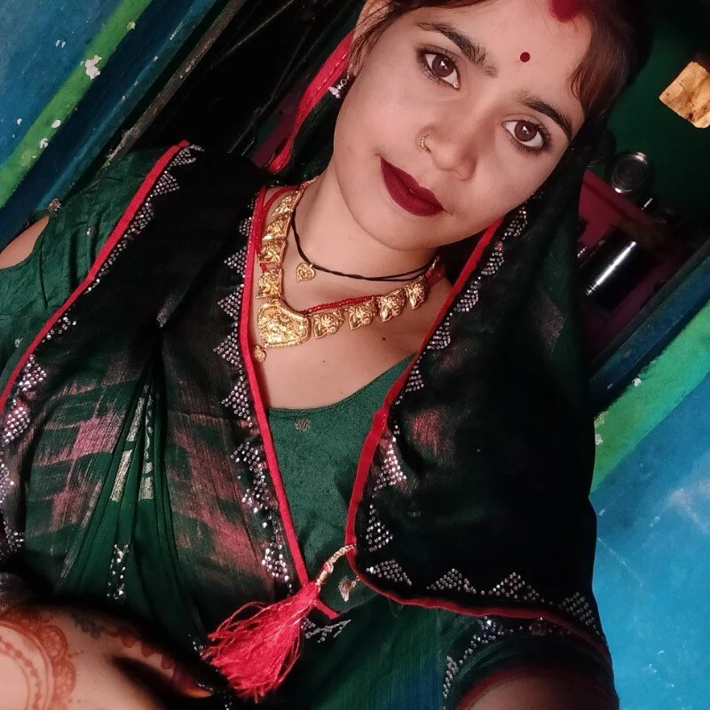 Hotty_meena