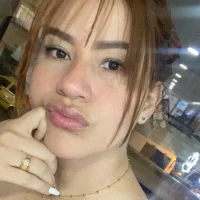 Eimye28Cute webcam model