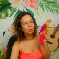 CummingBush 的個人資料圖片