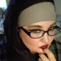 VampireKitten's Profile Pic