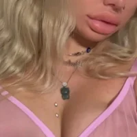 תמונת פרופיל של hollycreams