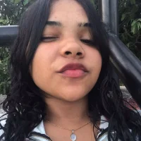 danielabrunette18's Profile Pic