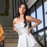 ariana_jhonson1 Adlı Modelin Avatarı