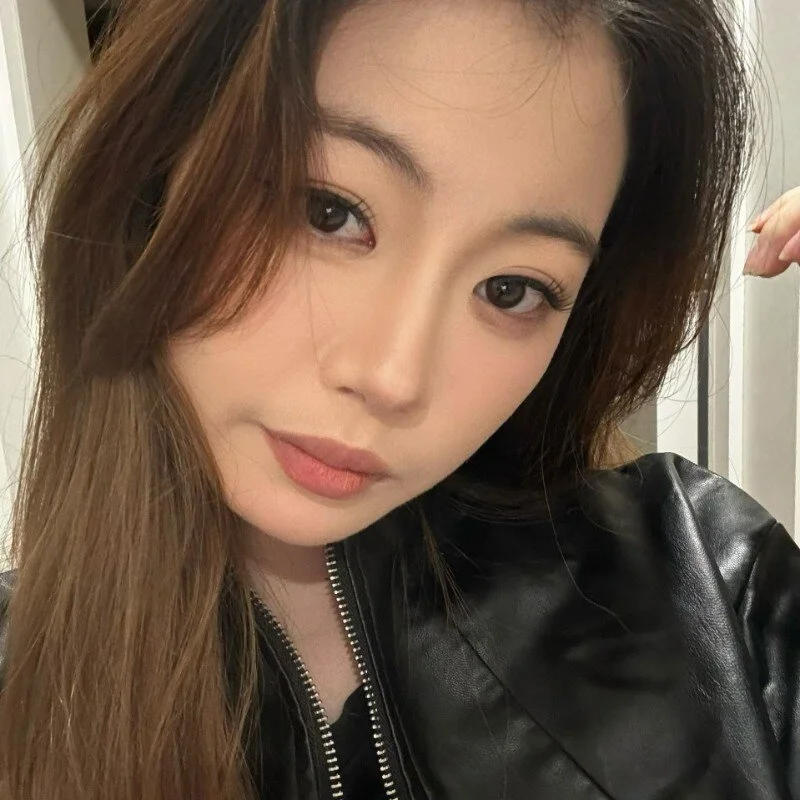 redroseFeng Stripchat profile image