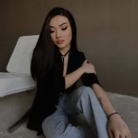 yourblueflower's Profile Pic