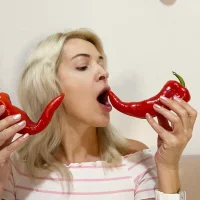 mature-milf-alice's Profile Pic