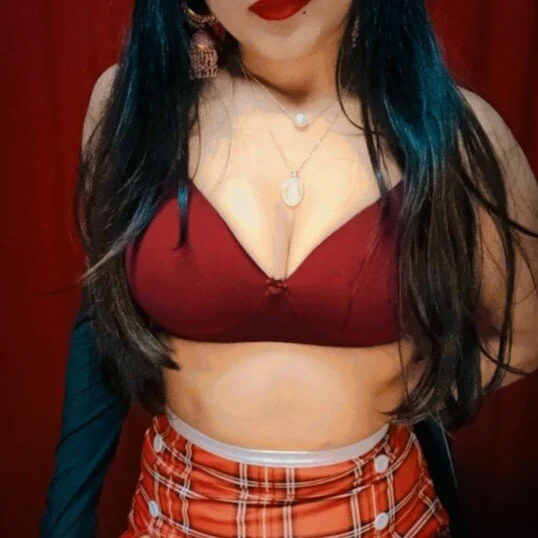 nadia_doll69 Stripchat profile image